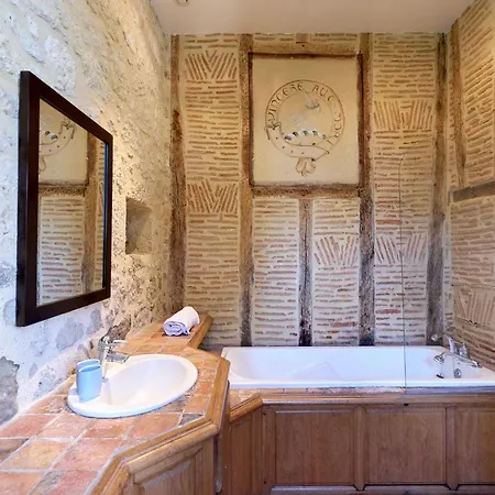 Chateau De Mazelieres