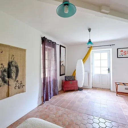 Chateau De Mazelieres *