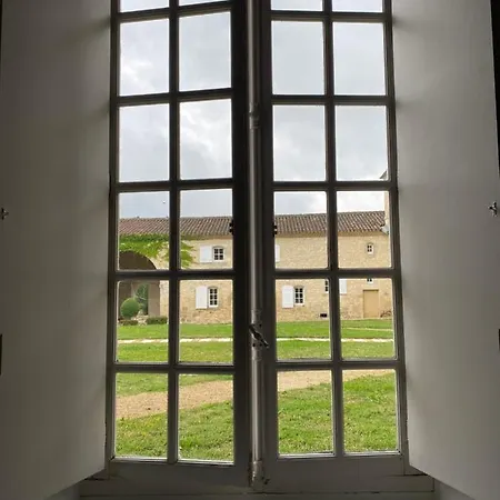 Bed & Breakfast Chateau De Mazelieres *