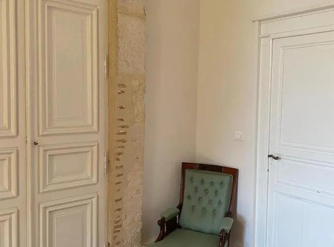 Chateau De Mazelieres *