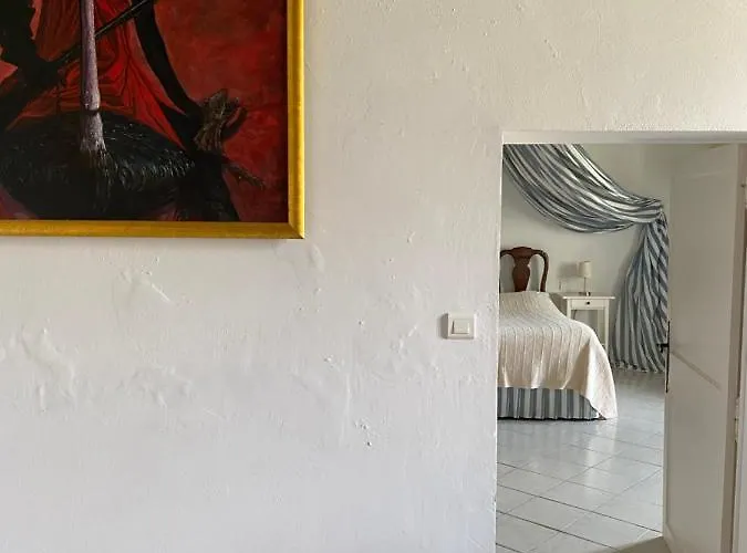 Chateau De Mazelieres * Espiens