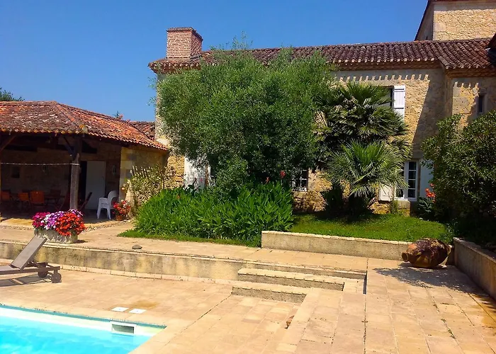 Chateau De Mazelieres *